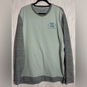 Under Armour Textured Gray Shirt